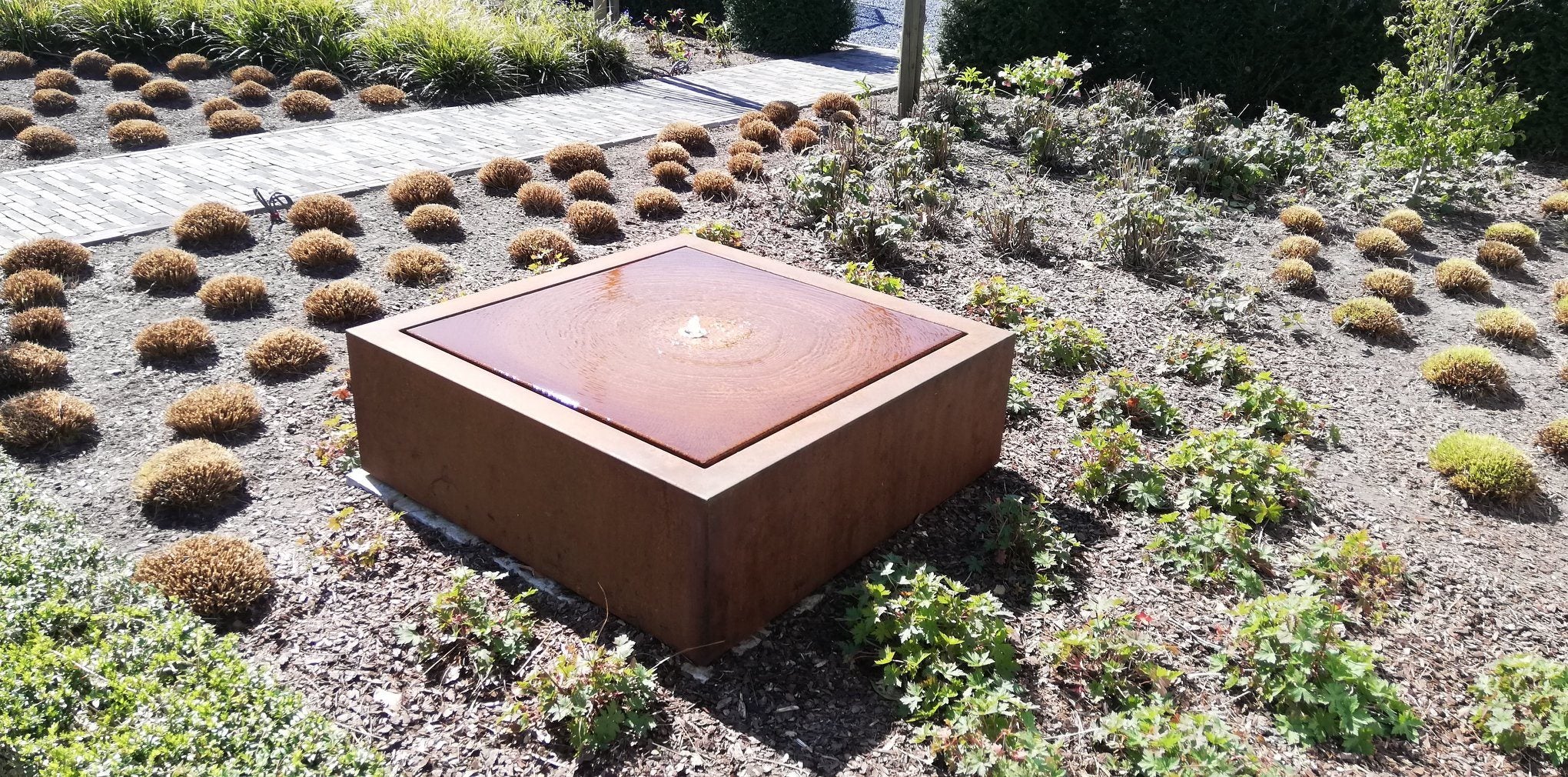 Aqua Tetrum Cortenstaal Watertafel